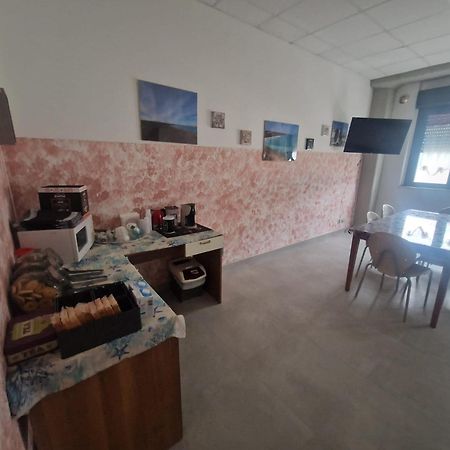 Pennaluce Hotell Vasto Exteriör bild